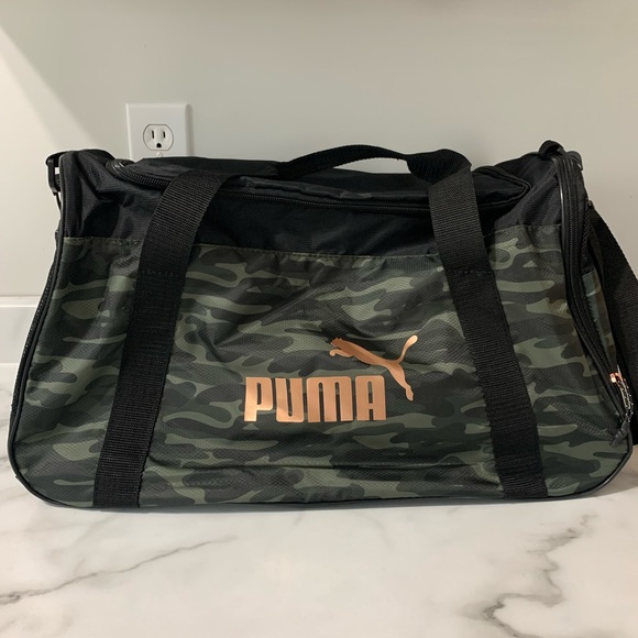 Puma Handbags - NWT Puma Camo Camouflage Gym Bag
